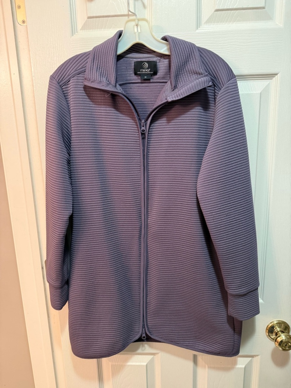 Mondetta Performance Gear Lavender Ribbed Zip-Front Jacket size Medium